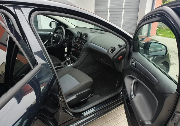 Ford Mondeo cena 24900 przebieg: 270695, rok produkcji 2012 z Nowe Miasteczko małe 781